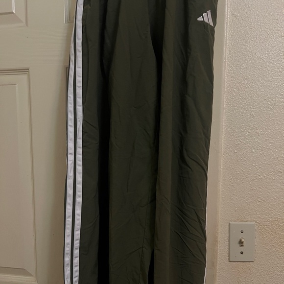 Adidas Olive Green Track Pants - Picture 6 of 6